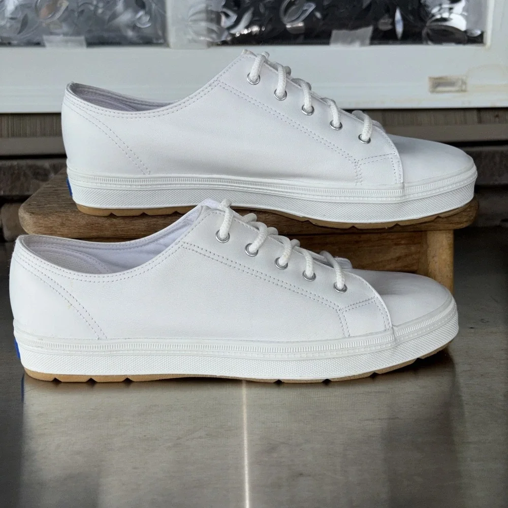 Keds Original White Lace Up Sneakers Ready to Wear  Women's Casual 8.5 Shoes EUC